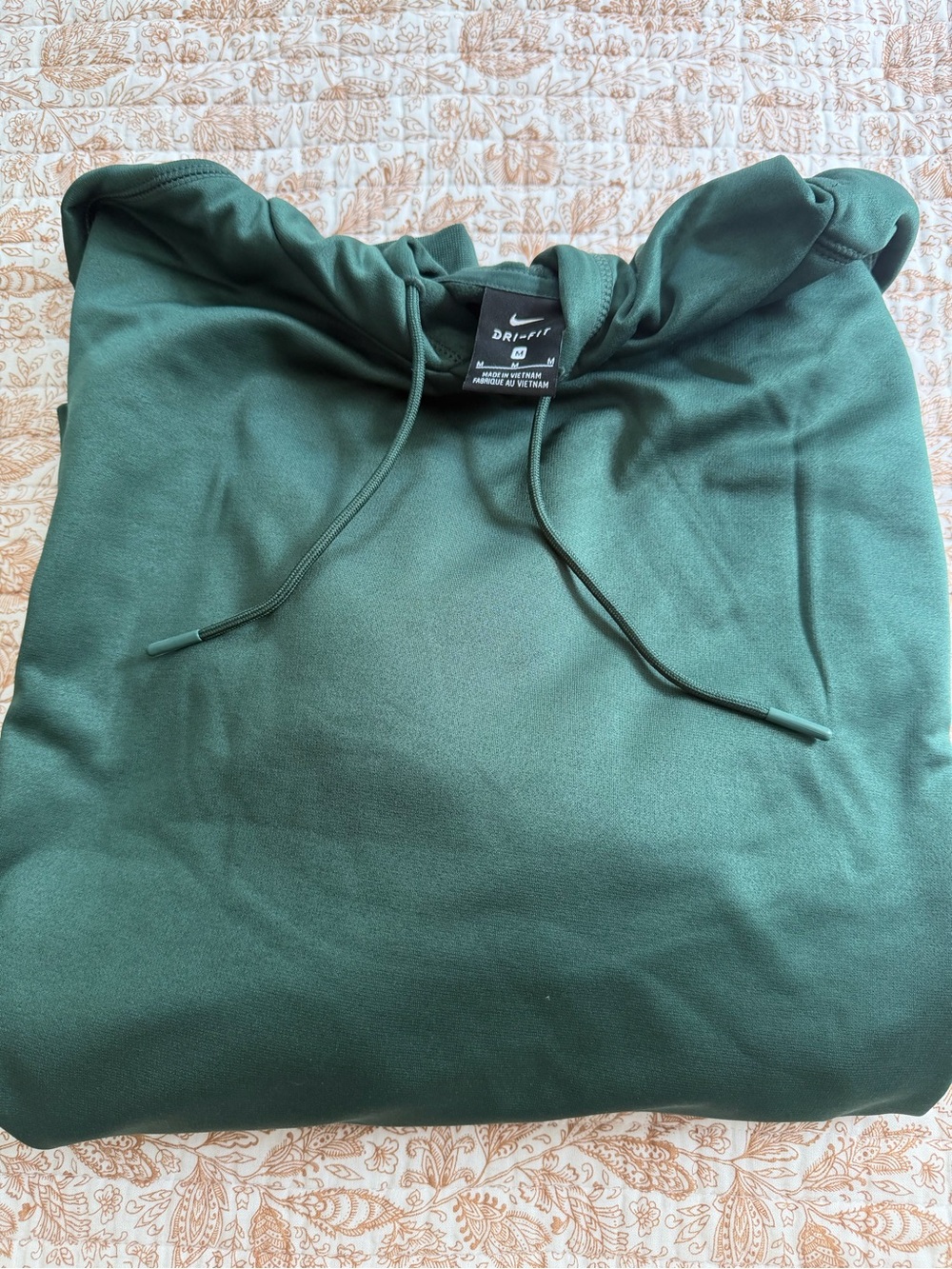 Nike Dri Fit Men's Hoodie in Dark Green medium new no tag